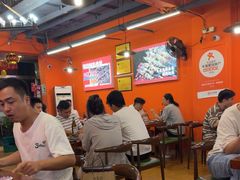 -老何太太鹤岗小串·团建聚餐(龙华店)
