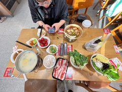 -南城香·饭香串香馄饨香(青年路店)