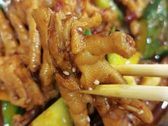 -江城燕子大排档(江汉路步行街店)