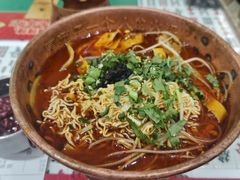 -成都你六姐·牛肉冒菜·麻辣香锅(长泰广场店)
