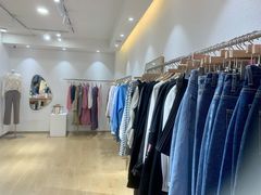 -nana showroom娜娜家服装店