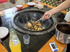 -刘淑芬·活鱼铁锅炖(北京首店)