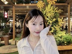 -瑞虹新天地月亮湾