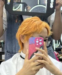 -藤野造型烫染·漂发