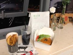 -龙治汉堡(中华城店)