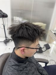 -尤司男士国潮理发馆