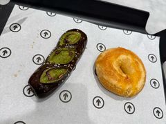 -HOT CRUSH趁热集合·现烤面包(上海环球港店)