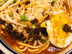 招牌传统麻辣面-聚合鑫东北熏酱熟食麻辣面(长阳店)