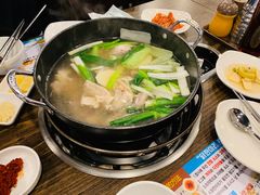整鸡火锅-新村一只鸡(新村本店)
