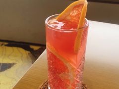 -杏荟旋转餐厅(广州爱群店)