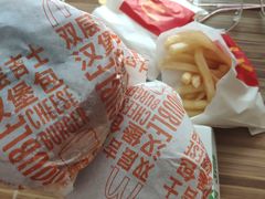 -麦当劳(东方时代广场分店)