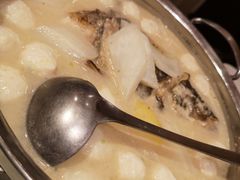 汤逊湖鱼丸肉丸汤-鑫小城故事·藕汤·家常菜(台北一路总店)