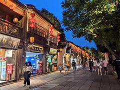 -聚春园自助餐厅(东街口店)
