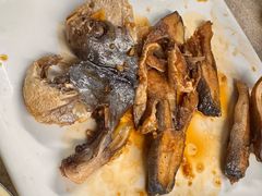 香煎海白鲳-墨脱石锅椰子鸡•香草鸭•东山羊(大东海店)