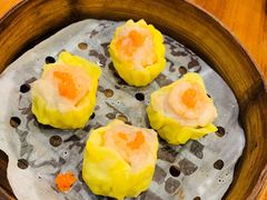蟹籽烧卖-澳门陈光记烧味饭店(南京德基广场店)