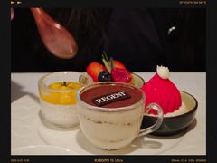 -罗宾斯牛排馆(重庆丽晶酒店)