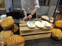 -川骄海鲜自助(河东店)