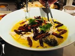 花间青椒鱼-丝路金桃·新疆菜(徐汇店)