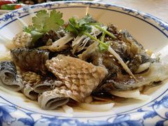 涼拌酒鬼魚皮-香山家宴