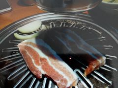 -老炉家木炭烤肉(长江国际店)
