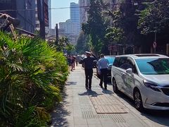 -大头唛·啫鸡煲.粤菜.专门店(289艺术园区店)