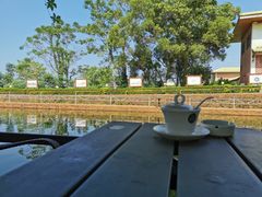 -侯臣咖啡文化村