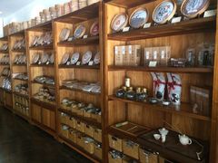茶展示-行家茶行(上渡路店)