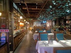 -领鲜活海鲜榴莲自助火锅(东门店)