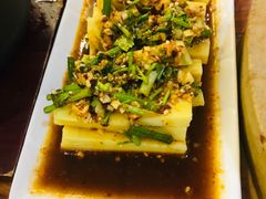 -滇香肴·云南菜蒸汽石锅鱼(云南北路店)