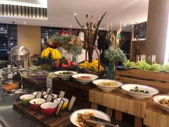 自助取餐区-西安高新希尔顿酒店·咖啡露台西餐厅