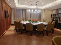 -食为先庐畔渔歌(合作化路店)