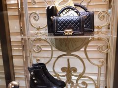 -CHANEL(恒隆广场店)