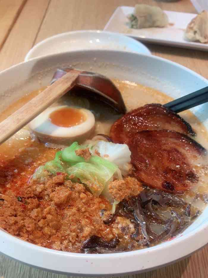 味千拉面(海宁银泰城店)-"炸虾棒很棒,虾好嫩好新鲜,金针菇不好吃,.