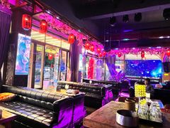 -喜鹊音乐酒馆(西街店)