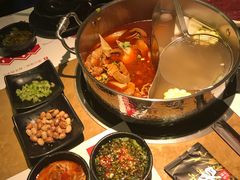 -左庭右院鲜牛肉火锅(南通CBD大有境店)