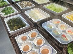 -尚品海鲜肥牛自助火锅(湖明店)