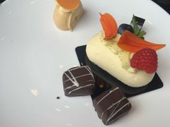 -万达瑞华酒店美食汇自助餐厅(楚河汉街店)