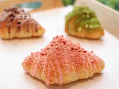 草莓咩咩包-奈雪的茶(鄞州万达店)
