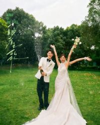 -雅云婚纱摄影工作室旗舰店