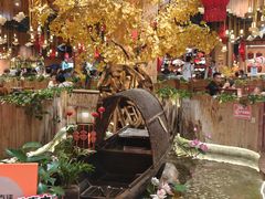 -老滇山寨•云南特色菜•地方菜•民族风情歌舞表演(金碧店)