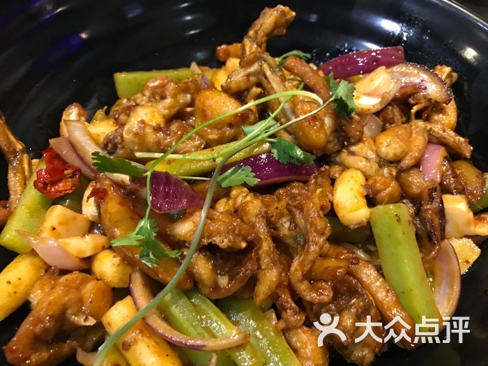 宋记香辣蟹(日月光中心广场店)-牛蛙图片-上海美食-大众点评网