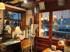 -古董花园(思南路42弄小区店)