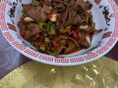 -湖南人家湘菜馆(镇江路店)