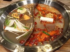 番茄鸳鸯锅-宽窄巷子鲜牛火锅(北京首店)