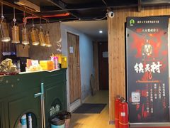 -谜语人真人演绎沉浸式密室实景游戏剧场