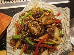 -臻牛烤肉