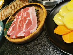 烤五花肉-草家酱蟹炭火烤肉店(珲春南路一店)