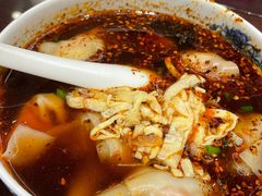 红汤辣荠菜馄饨-熙盛源(凤凰街店)