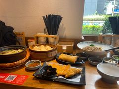 -馋三尺蟹粉小笼(人民广场店)