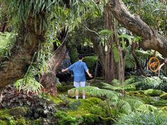 -Chom Cafe and Restaurant